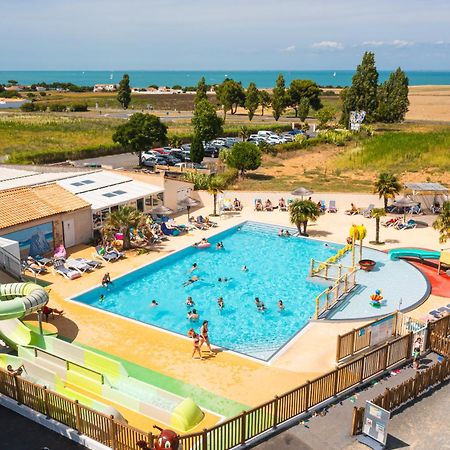 Camping Les Peupliers La Flotte Luaran gambar