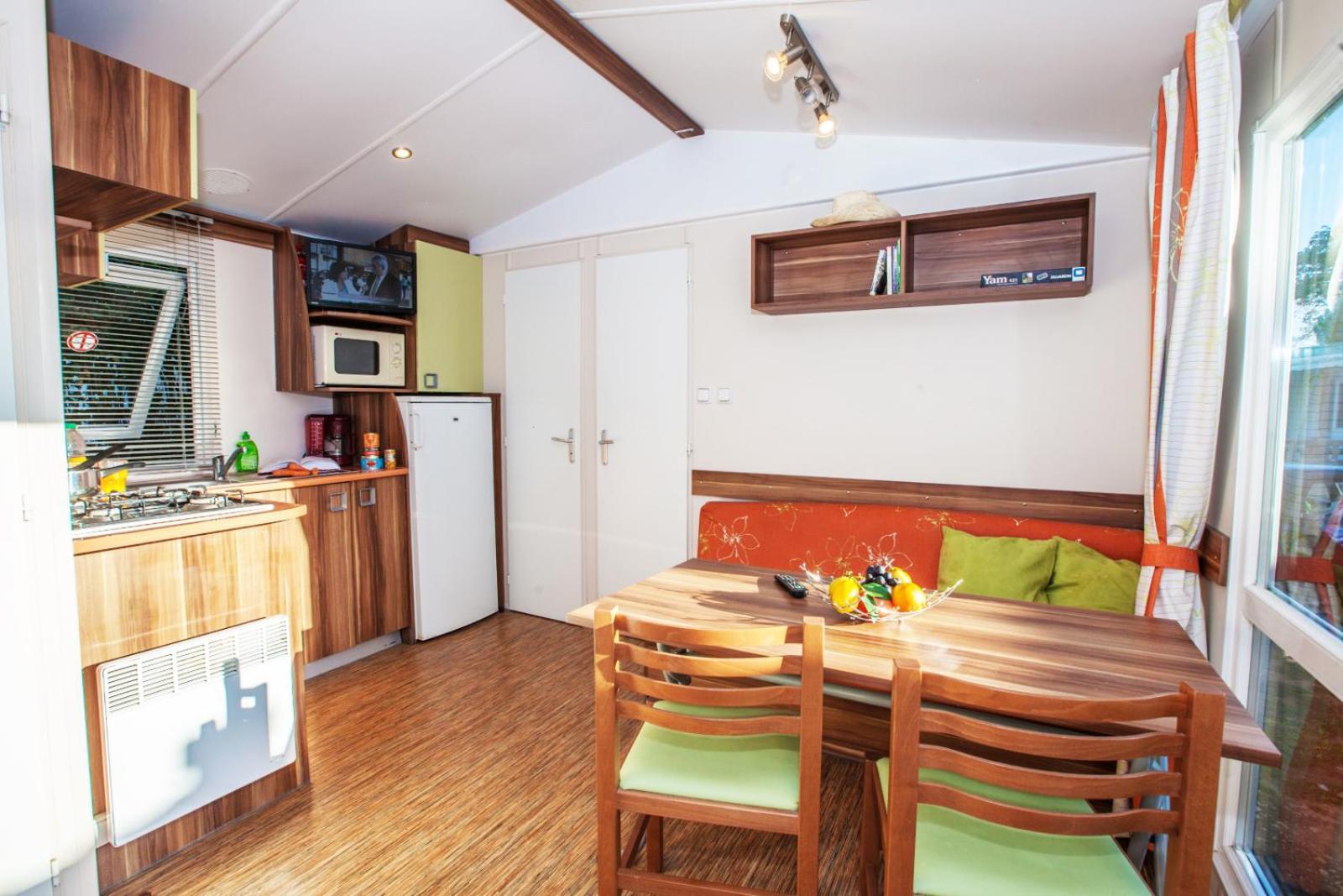 Camping Les Peupliers La Flotte Bilik gambar